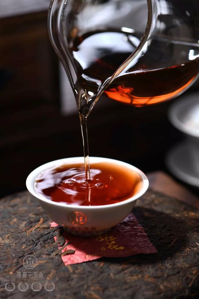 風(fēng)格溫煦的它，恰似深秋的溫柔